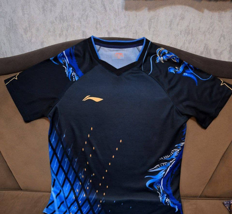 تی شرت پینگ پنگ برند LI NING