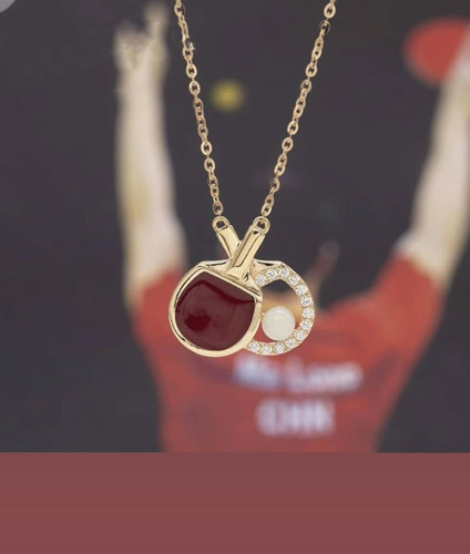 آب طلای 18 عیار، رنگ ثابت